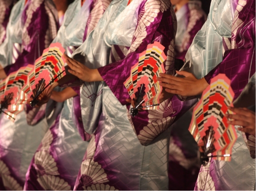 写真:津久⾒扇⼦踊り(津久⾒市)